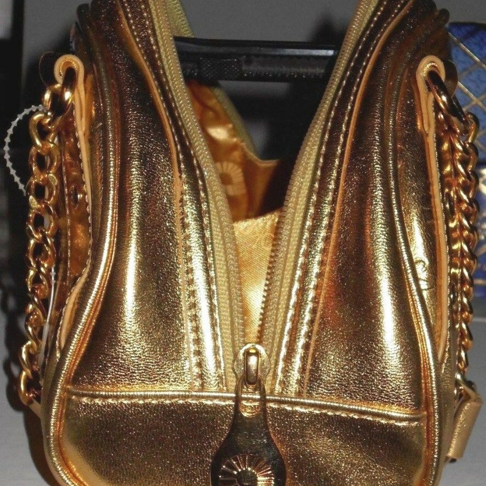 Vintage Designer Gold Hardware Chain Purse Handbag - Picture 2 of 7